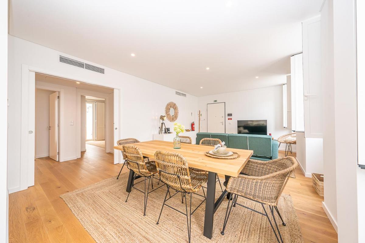 Apartamento Situado Na Zona Costeira Da Cidade Σετούμπαλ Εξωτερικό φωτογραφία