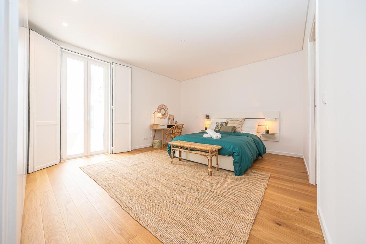 Apartamento Situado Na Zona Costeira Da Cidade Σετούμπαλ Εξωτερικό φωτογραφία