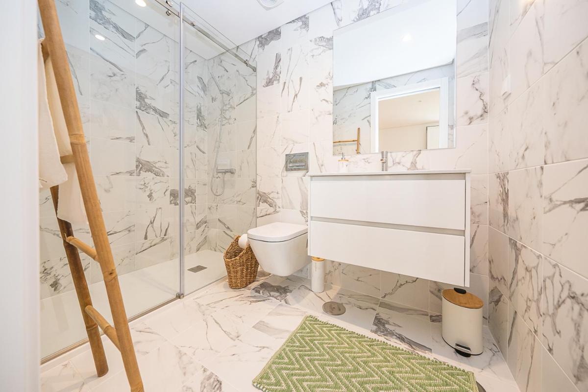 Apartamento Situado Na Zona Costeira Da Cidade Σετούμπαλ Εξωτερικό φωτογραφία