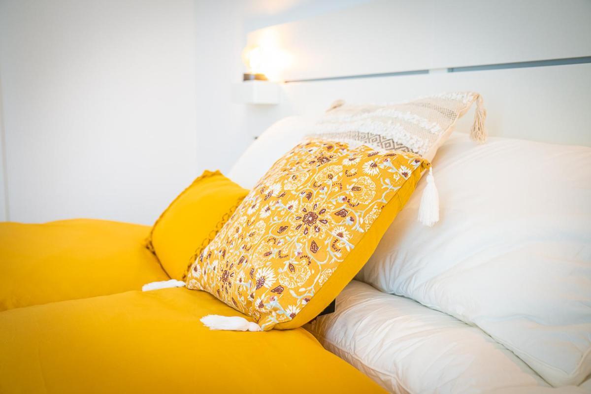 Apartamento Situado Na Zona Costeira Da Cidade Σετούμπαλ Εξωτερικό φωτογραφία