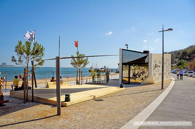 Apartamento Situado Na Zona Costeira Da Cidade Σετούμπαλ Εξωτερικό φωτογραφία