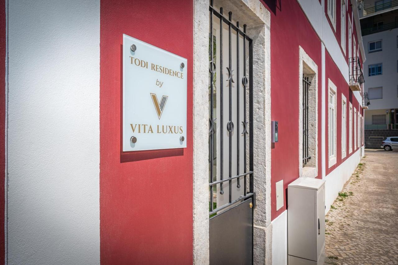 Apartamento Situado Na Zona Costeira Da Cidade Σετούμπαλ Εξωτερικό φωτογραφία